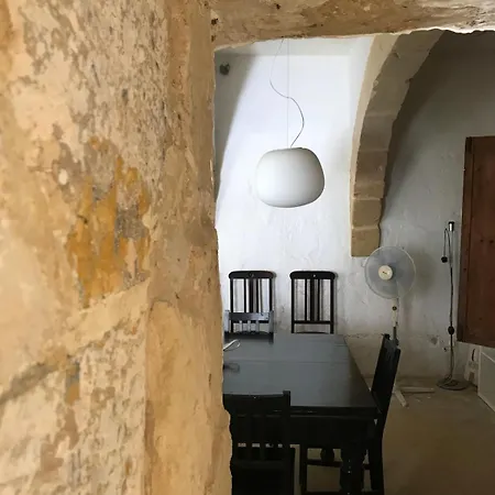 Charming Townhouse - Malta * Naxxar